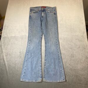VTG Levi’s 519 Low Flare Bell Bottom Jeans Denim Womens‎ Size 9JR L